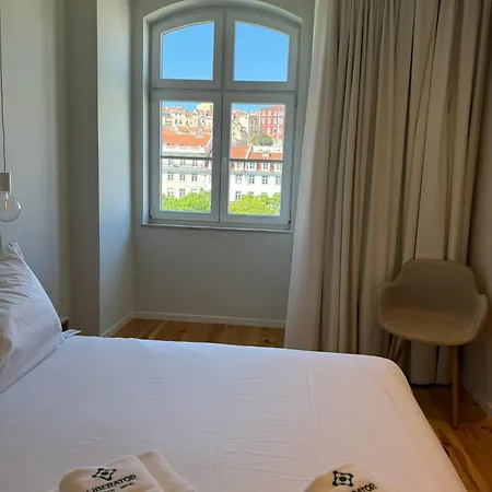 Liberator Rossio מלון *